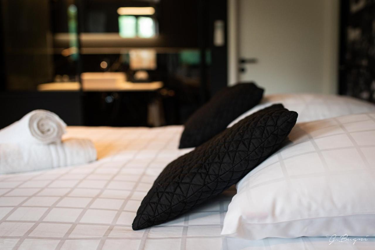 Les Thermes De Spa By La Cour De La Reine Hotel, Suites & Acces Gratuit Au Centre Thermal Eksteriør billede